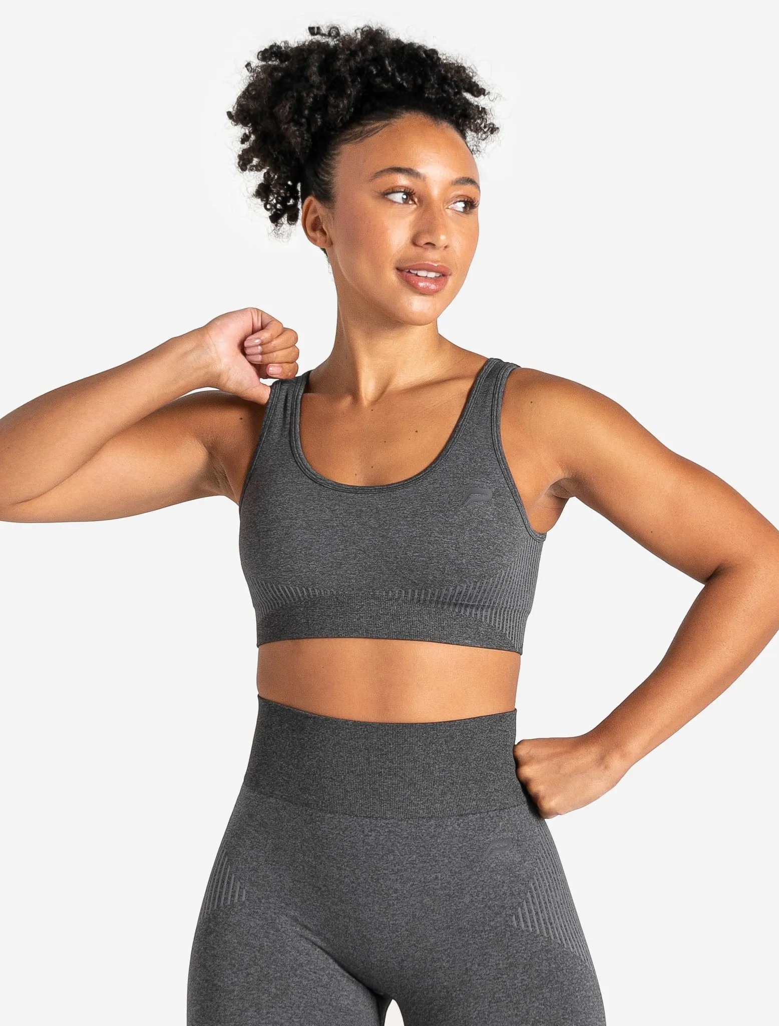 ADAPT 2.0 Seamless Sports Bra - Charcoal