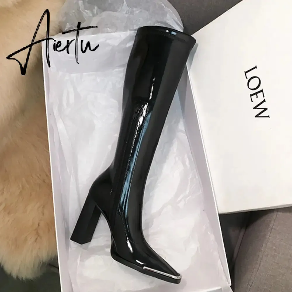 Aiertu Kendall style Women motorcyle boots Fashion Square toe Knee high boots Autumn Winter Warm patent leather High heels boots shoes