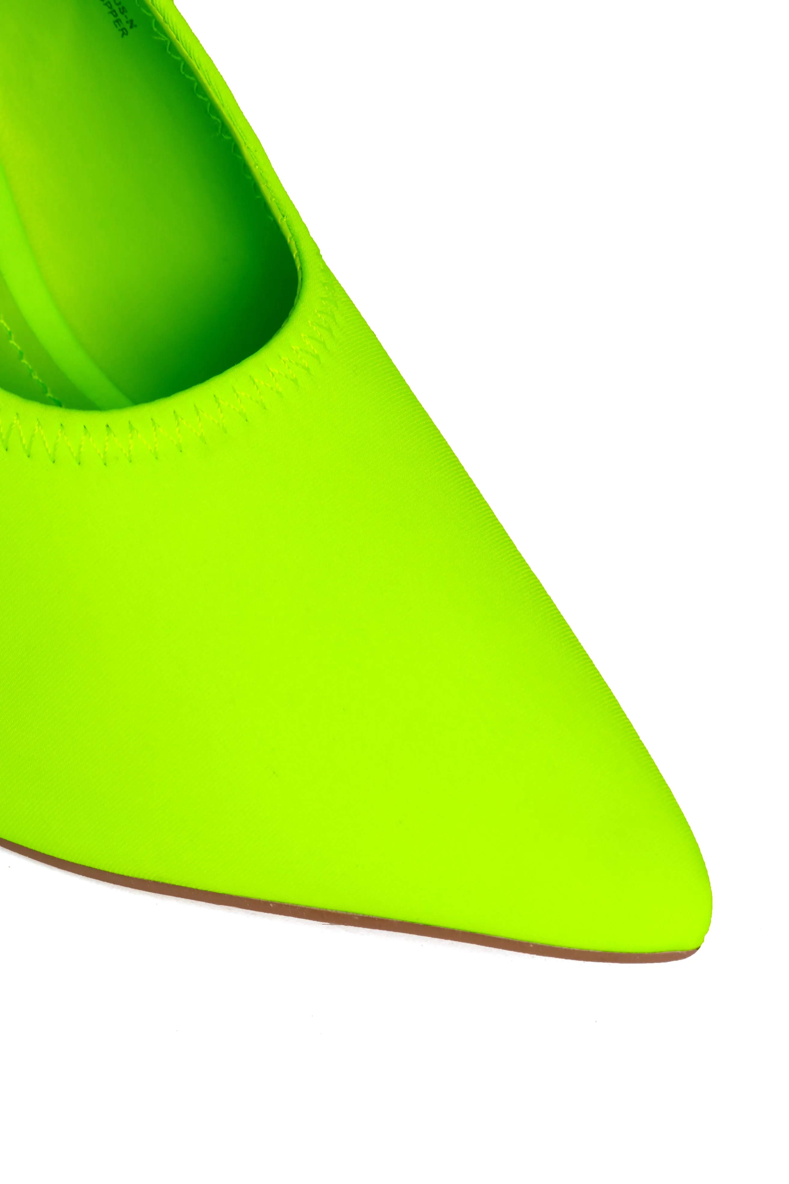 Be Daring Pump - Lime