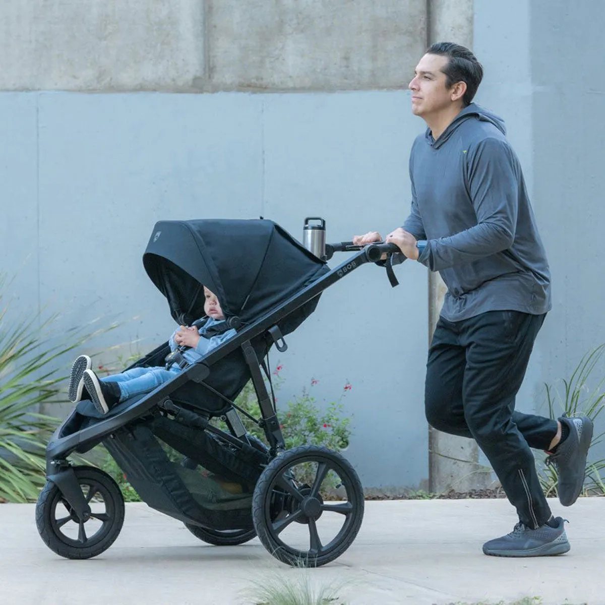 BOB Wayfinder Jogging Stroller