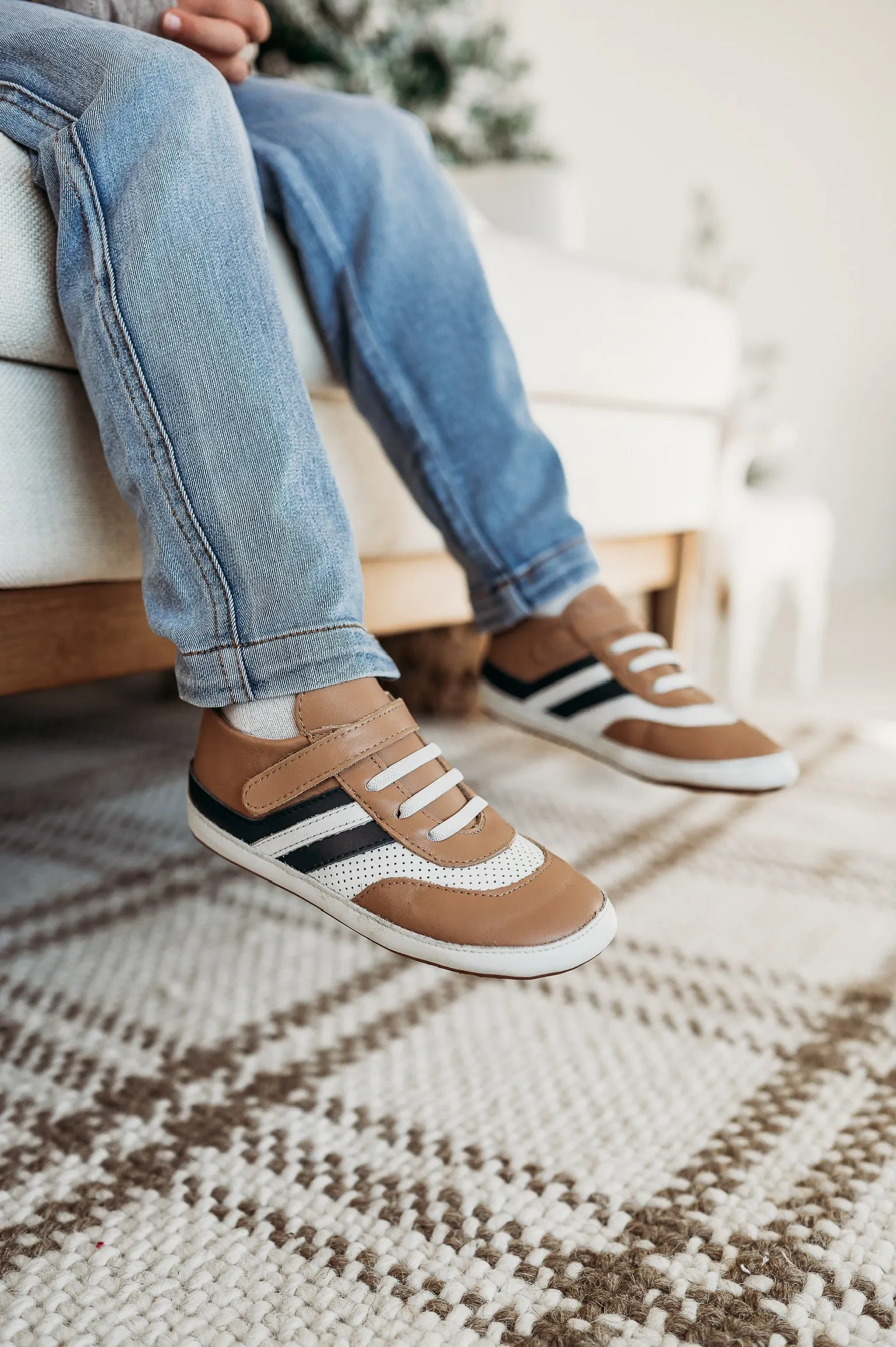 Brown and Navy Henry Low Top