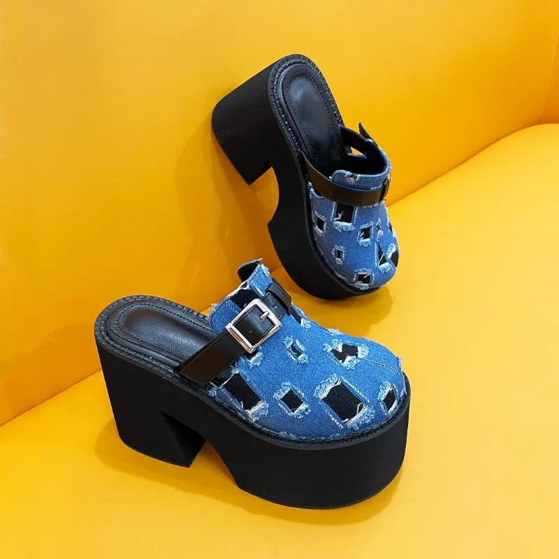 Buckle Design Thick Soled Chunky Sandals