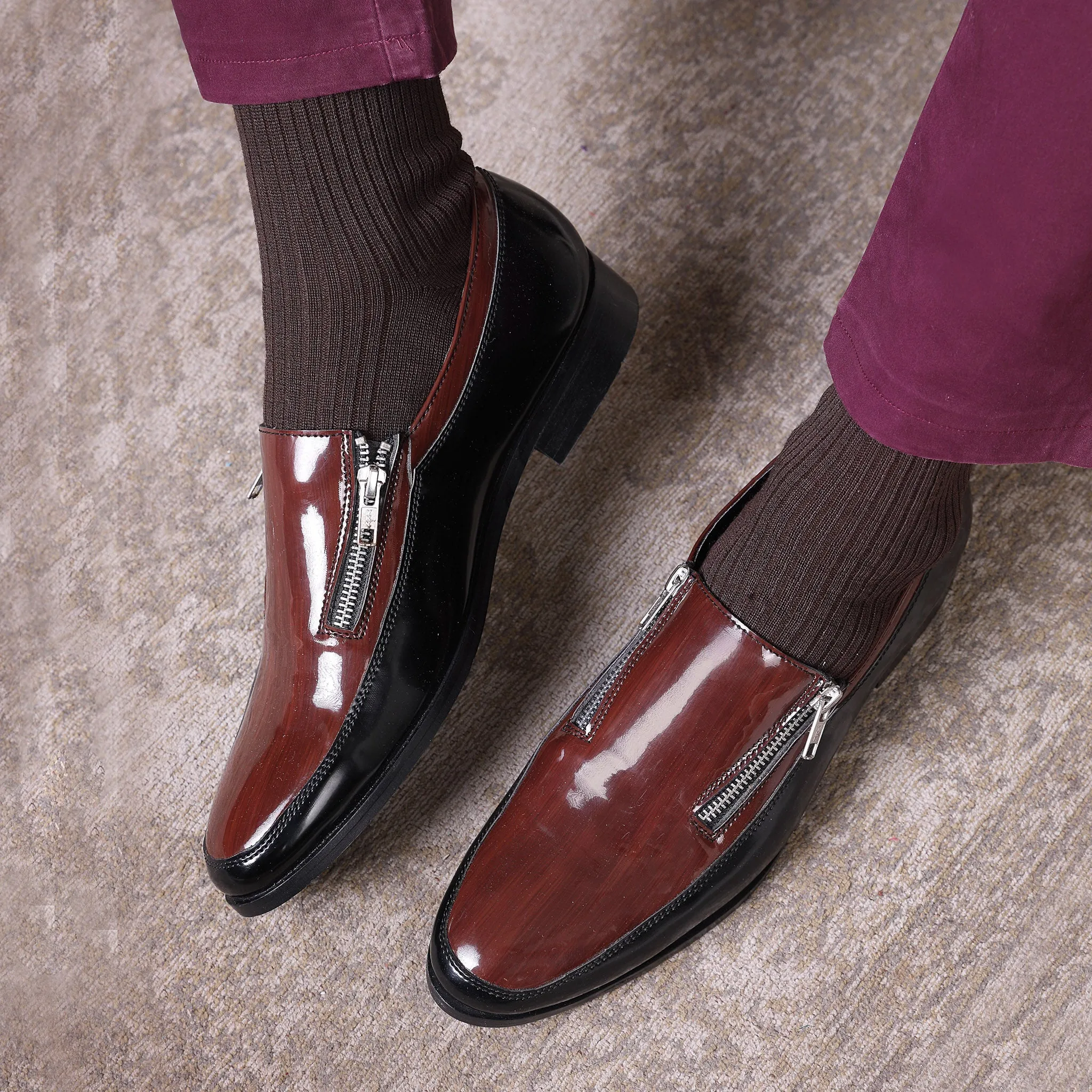 DUAL TONE SLIP-ONS - HEIGHT ELEVATION