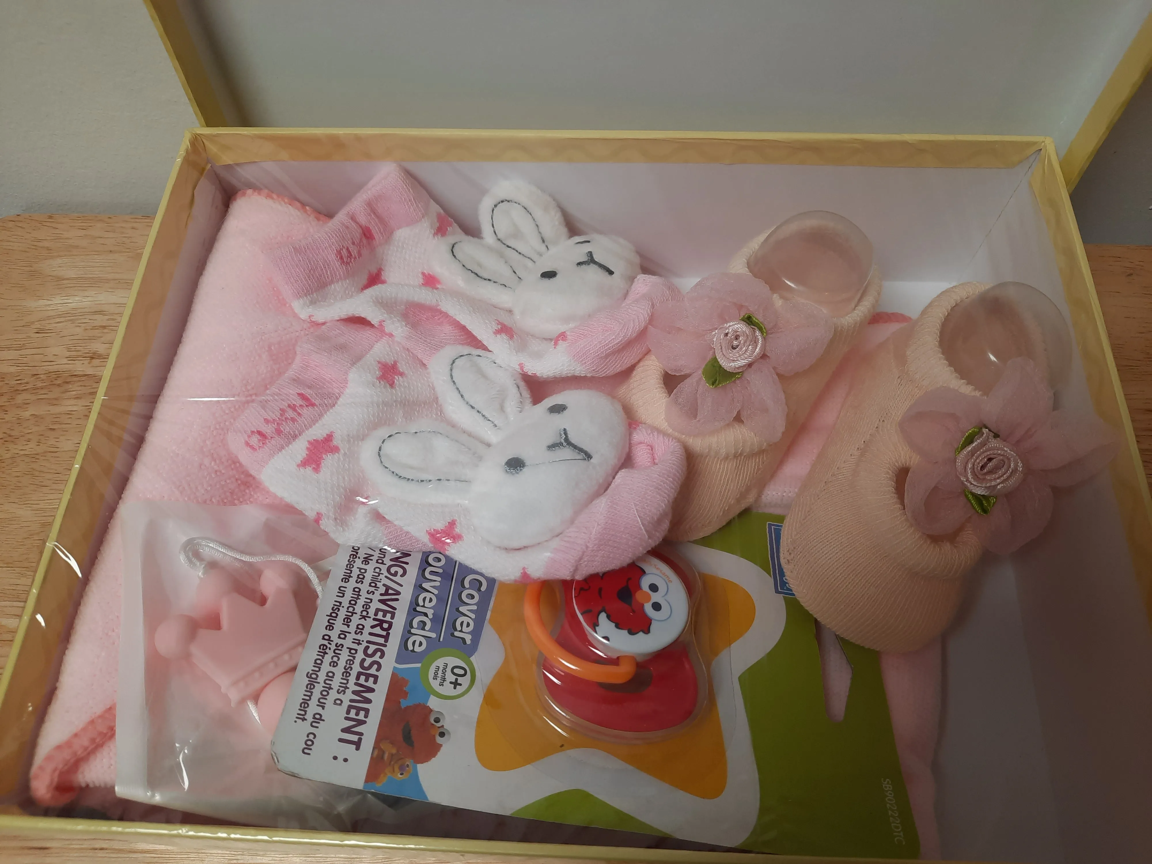 Gift Boxes with Baby adorable items Ideal for Baby Shower