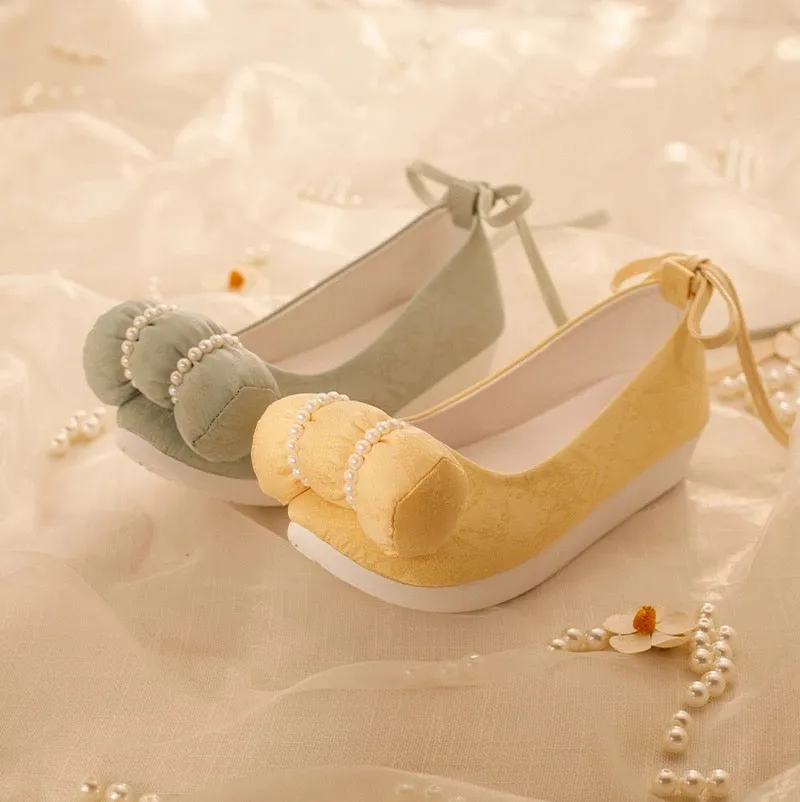 Hanfu Shoes: Ribbons