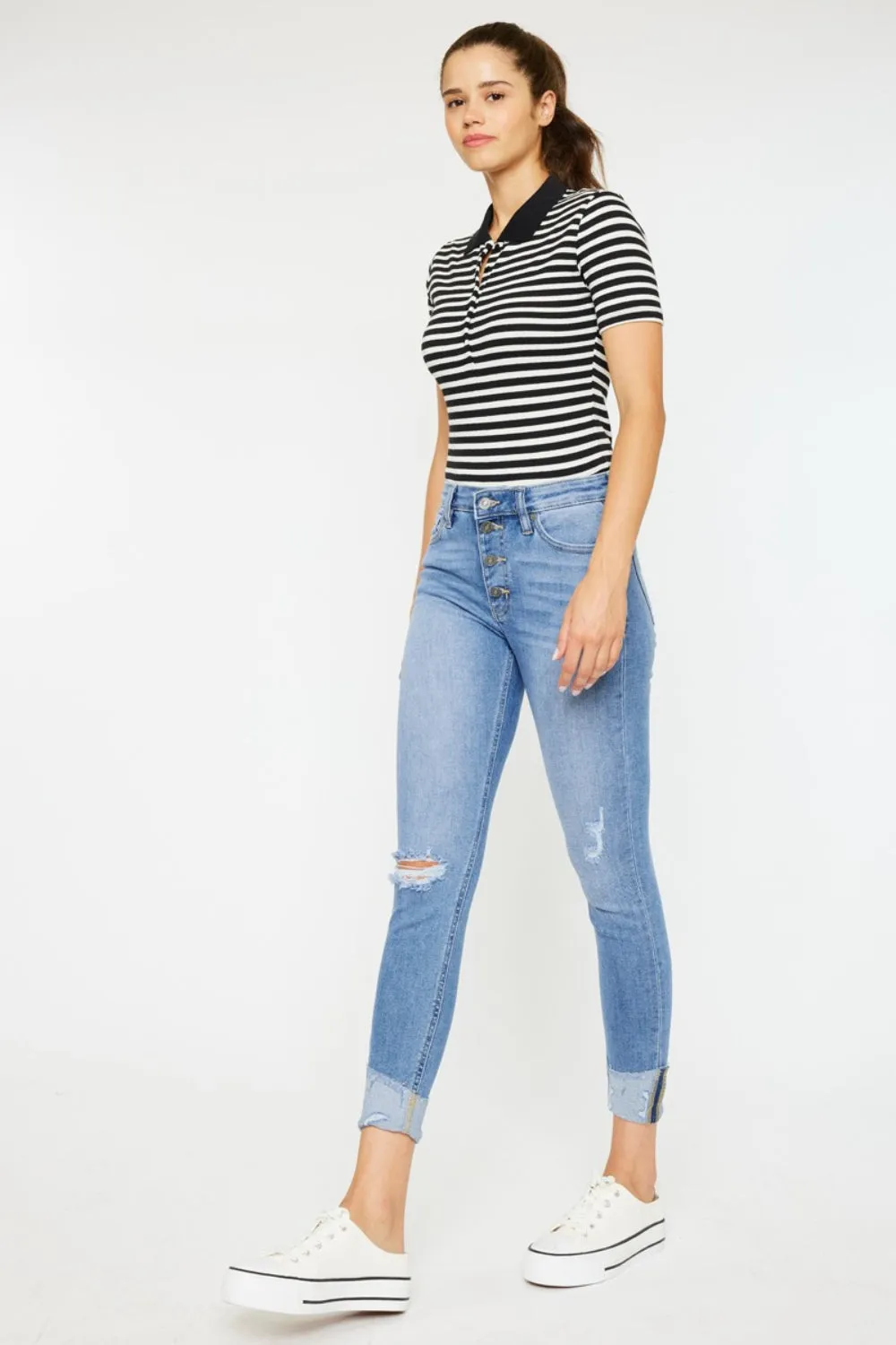 Kancan Distressed Cat's Whiskers Button Fly Jeans