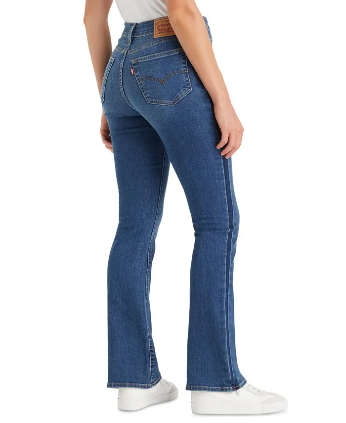 Levi's Classic Stretch Bootcut 725 High Waist Jeans in Did It Matter