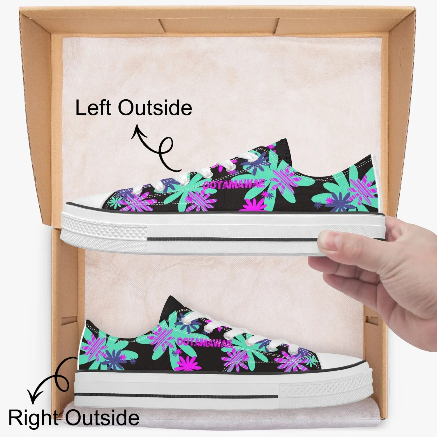 Low Canvas Shoes-Flowers on Black