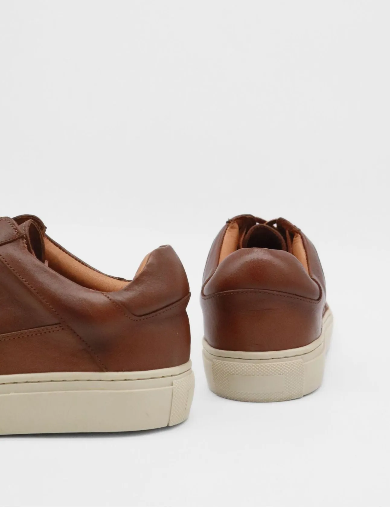 Martini sneakers in tan leather mens shoes