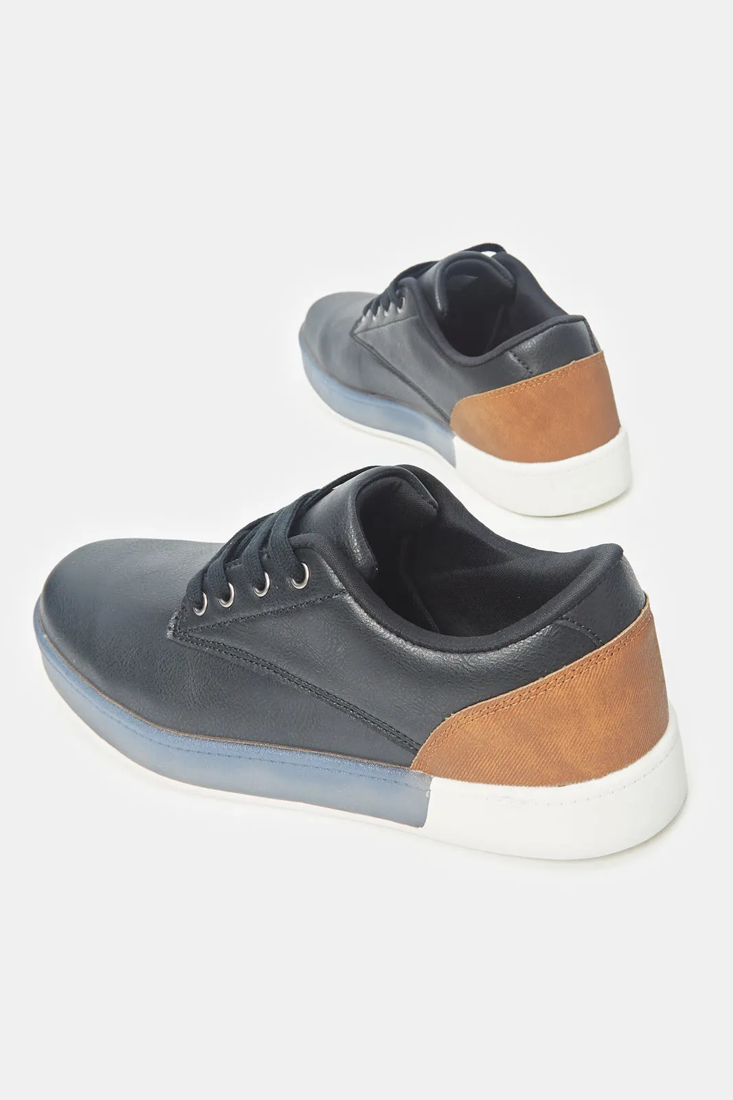 Men Black Plain Sneakers