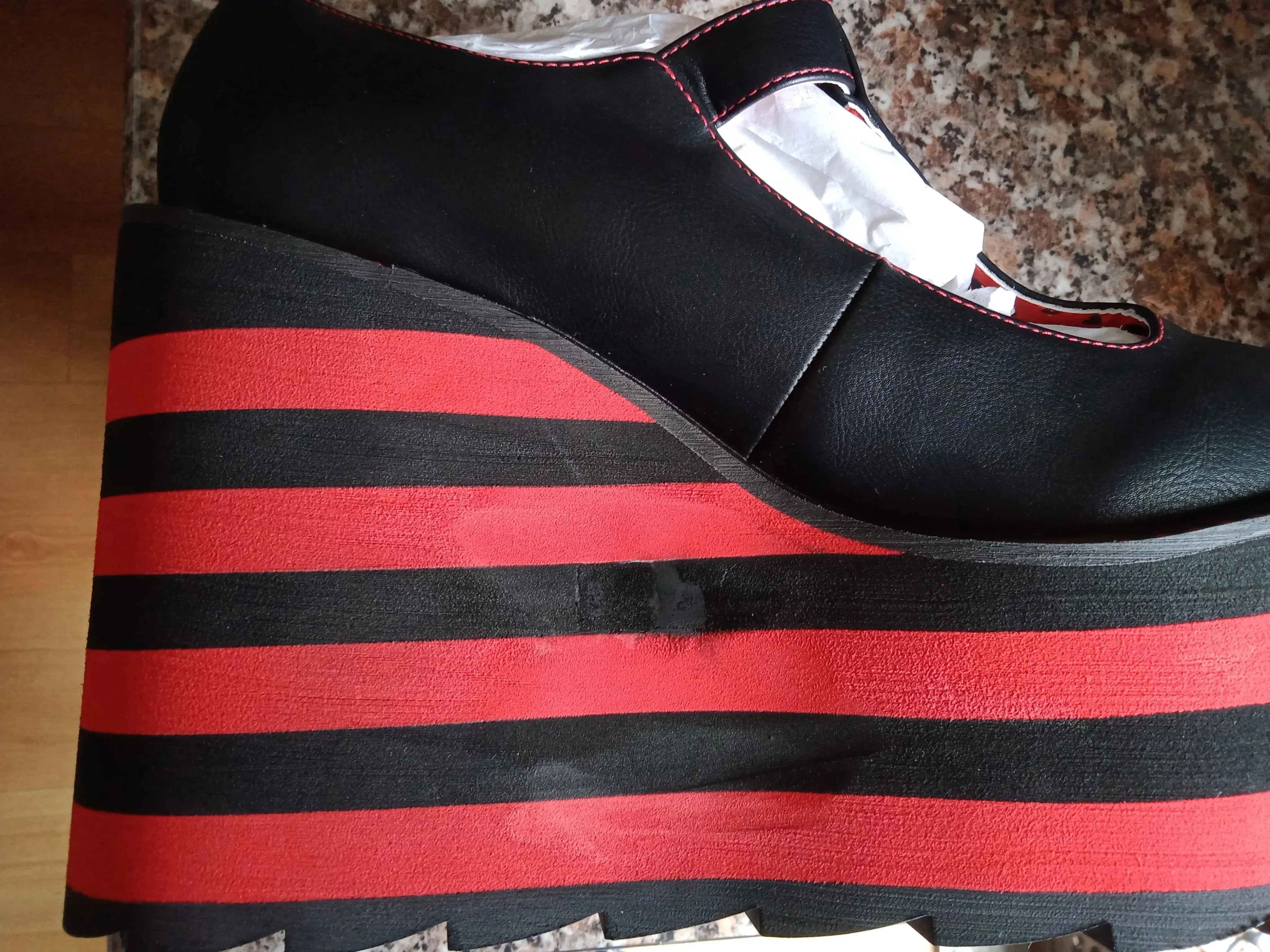 Moxie [Black/Red] | PLATFORM BOOTS* [DAMAGED]**