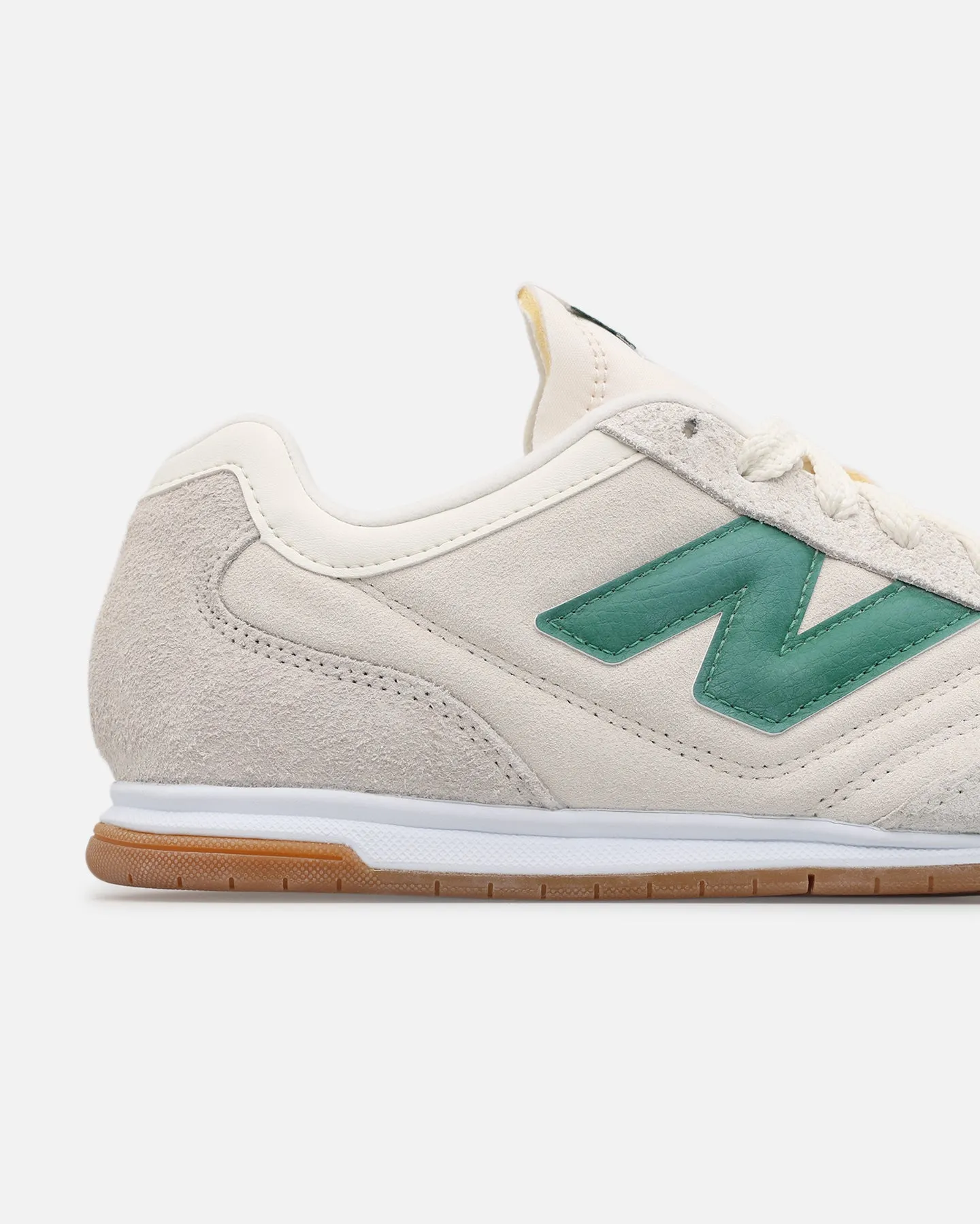 New Balance RC42 Cream