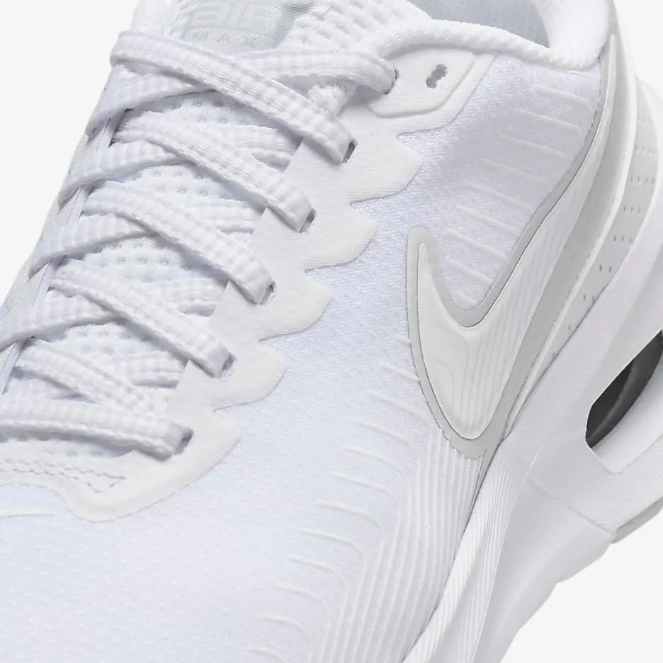 Nike Women's Air Max Nuaxis Shoes - White / Pure Platinum