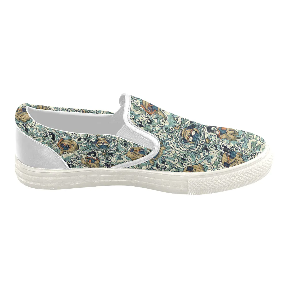 Pugs swiming Women's Slip-on Canvas Shoes