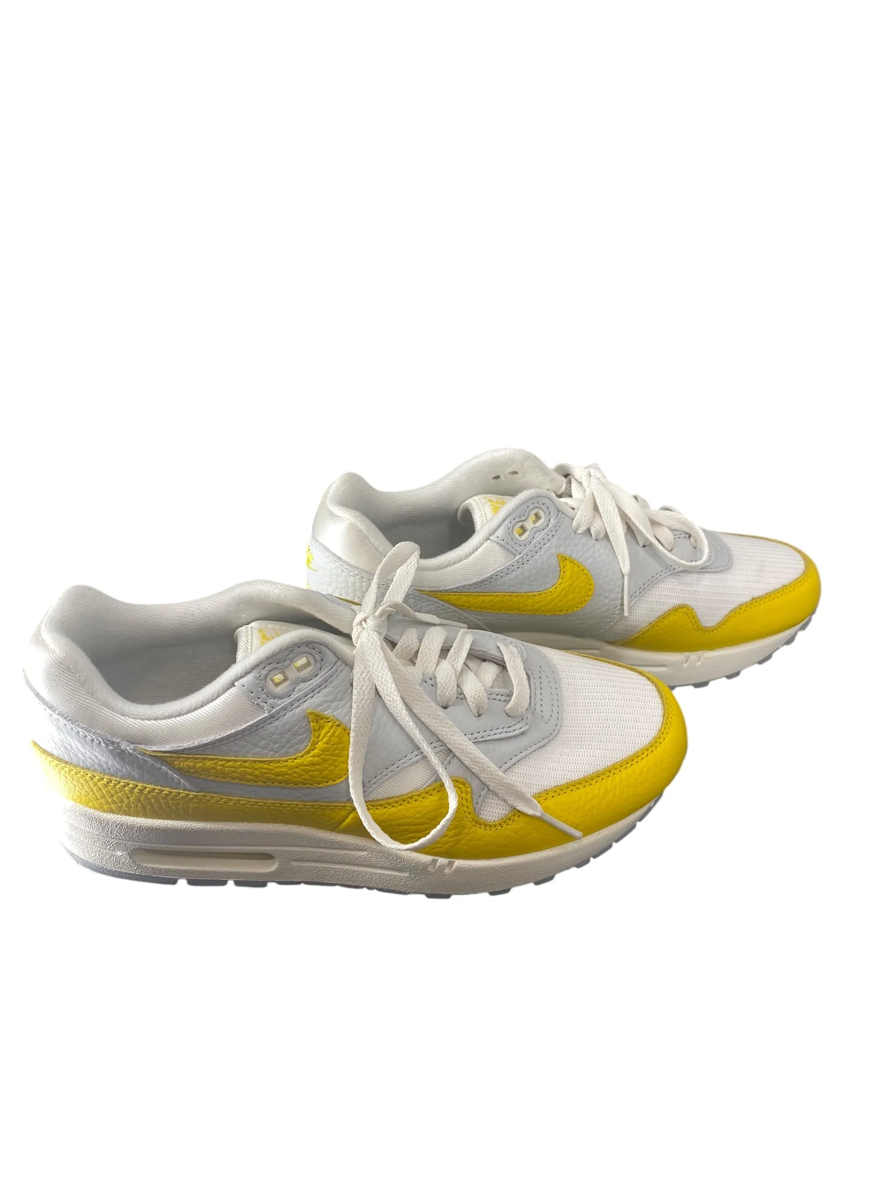 Shoes Athletic By Nike In Yellow, Size: 9