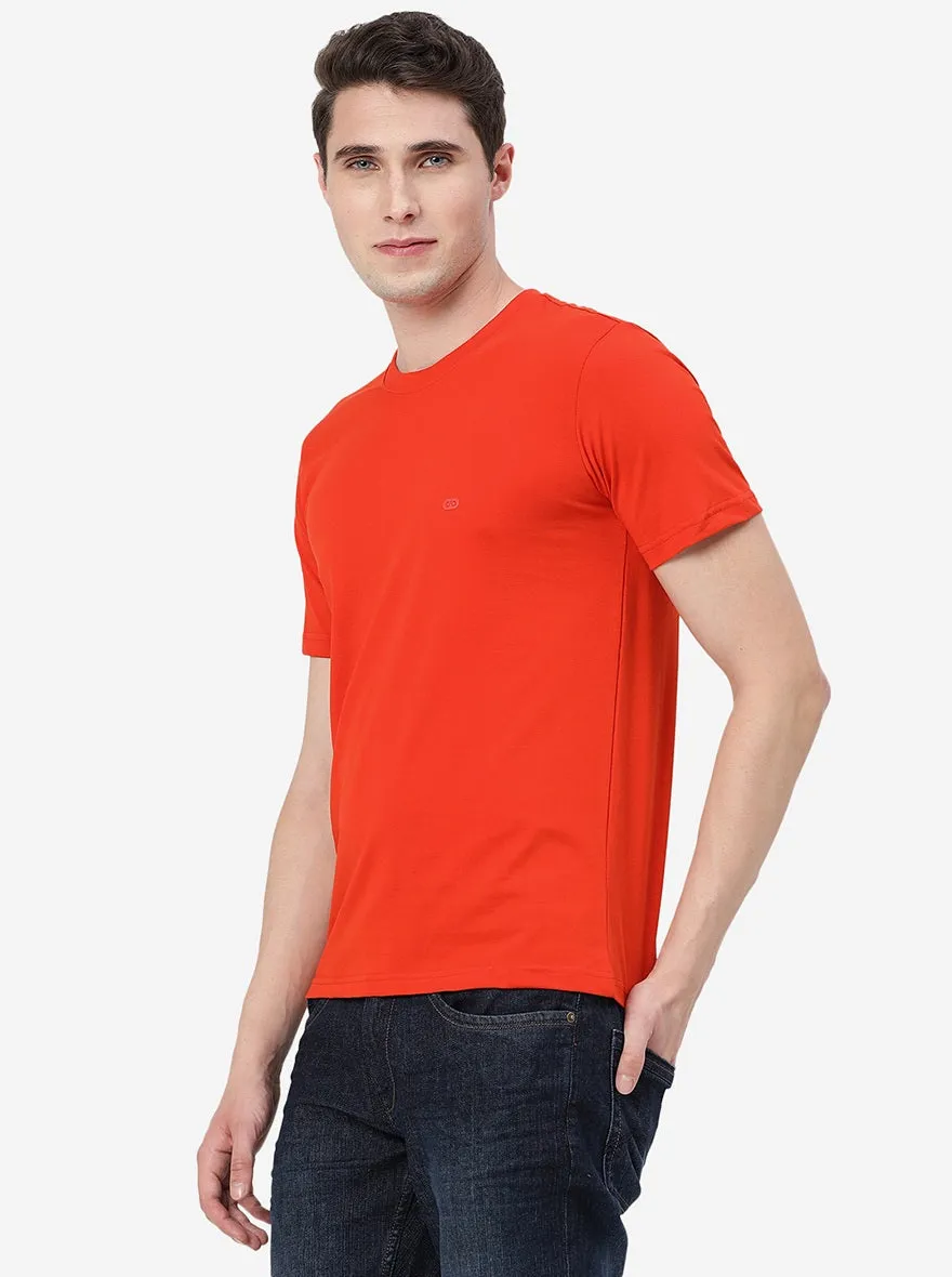 Tomato Red Solid Slim Fit T-Shirt | JadeBlue