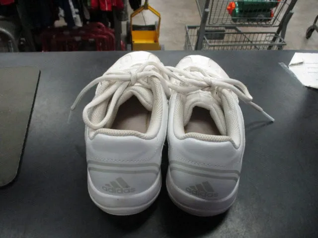 Used Adidas Cheer Shoes Size 6.5