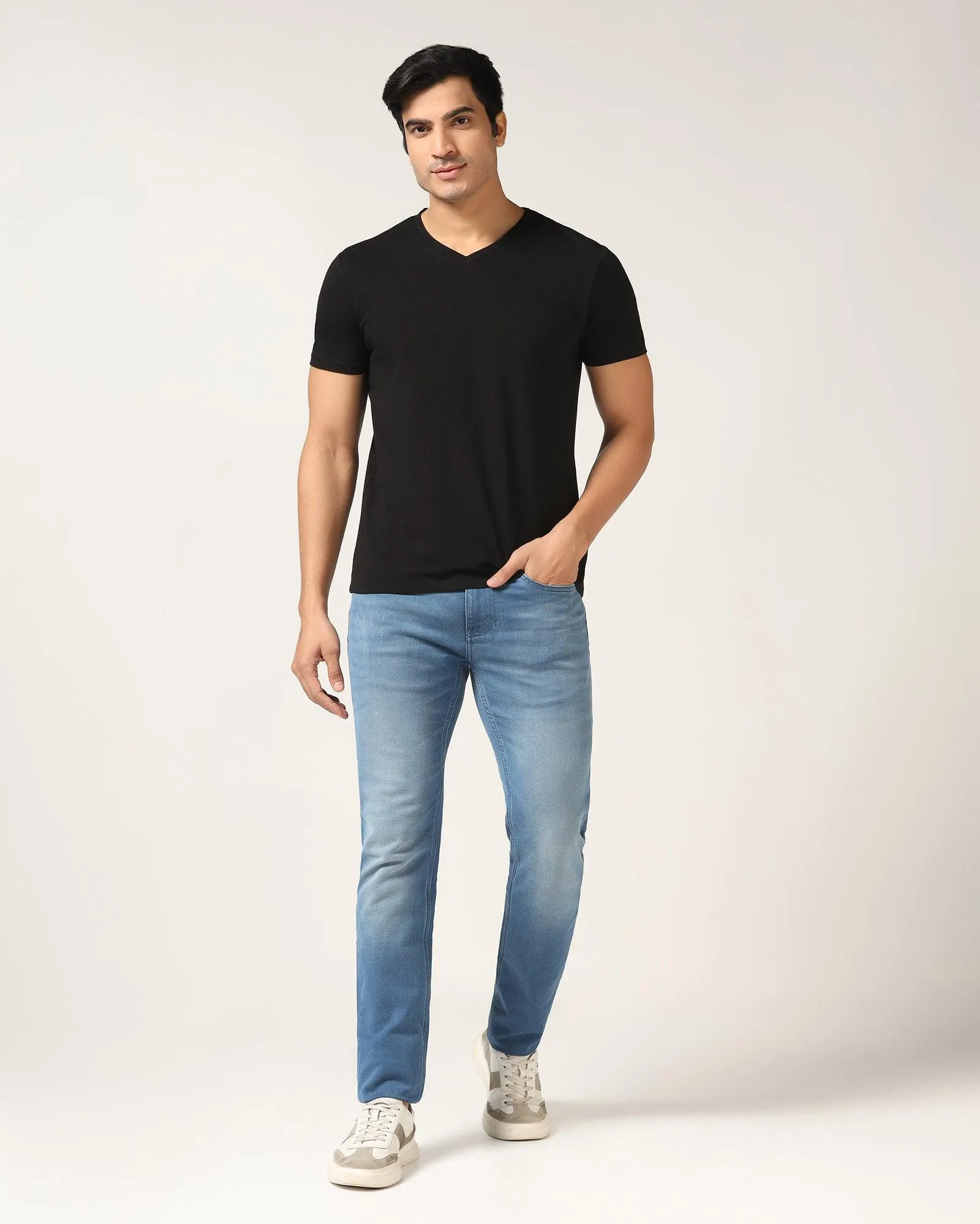 V-Neck Black Solid T-Shirt - Koi