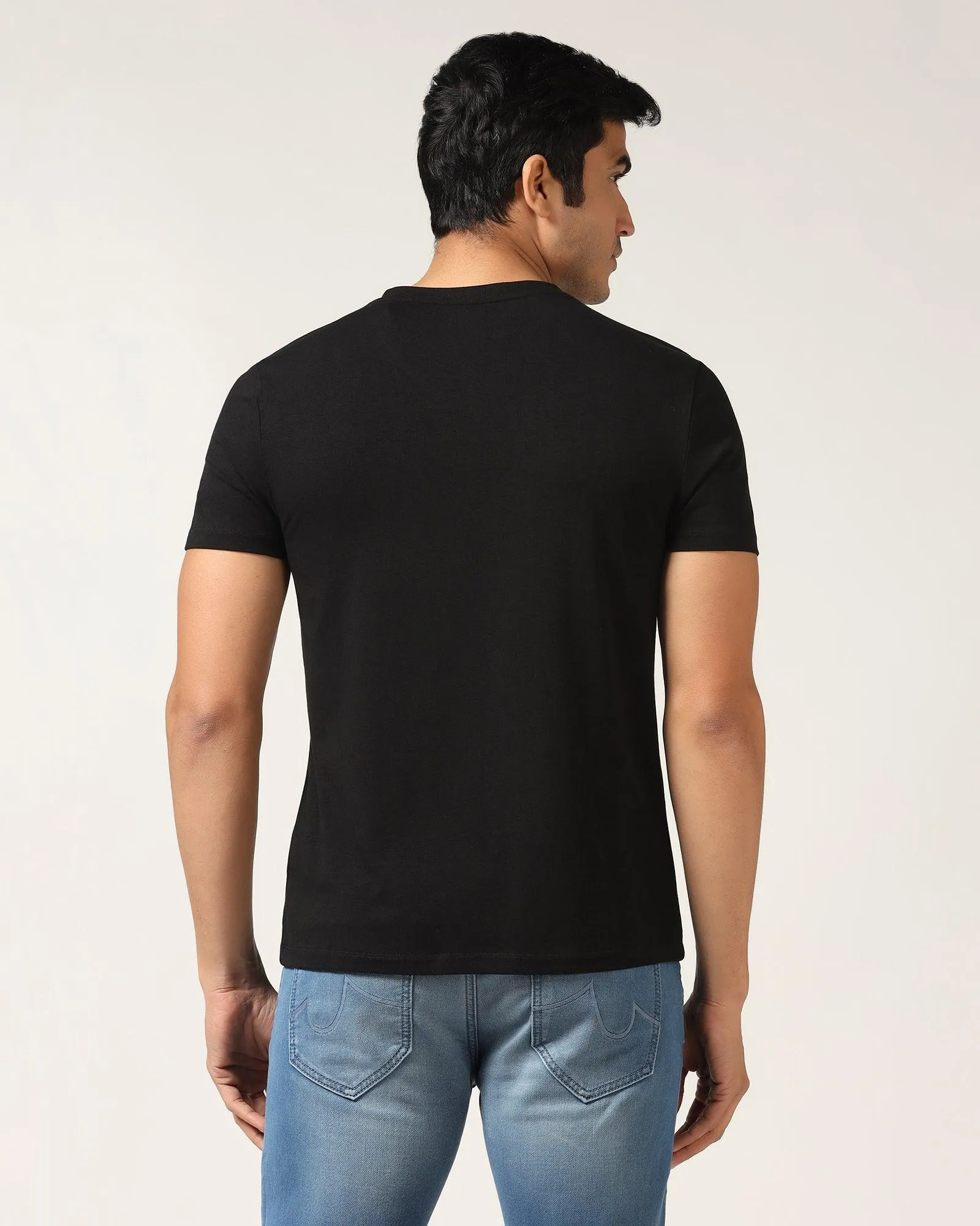 V-Neck Black Solid T-Shirt - Koi